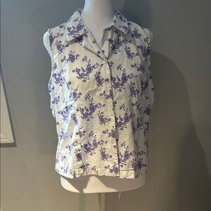 Faded Glory White and Purple Floral Blouse